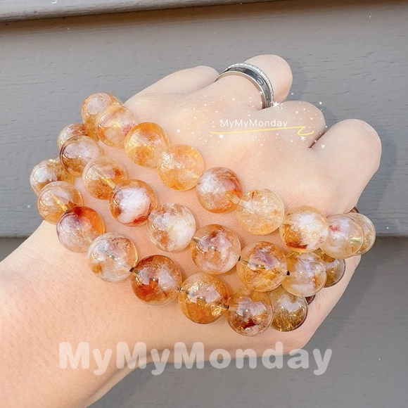 Citrine Pyramid Bracelet 12mm - Picture 2 of 4